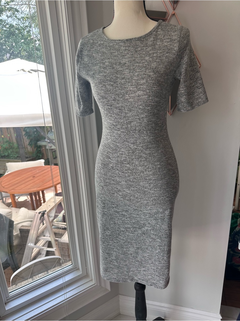 VELVET TORCH Slim Fit Knit Midi T-Shirt Dress Heather Gray Size Medium